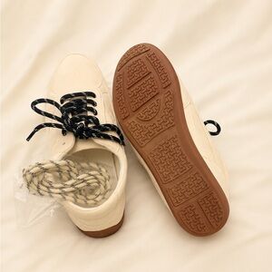 AE low retro women’s sneaker. New, never worn, no tag.
